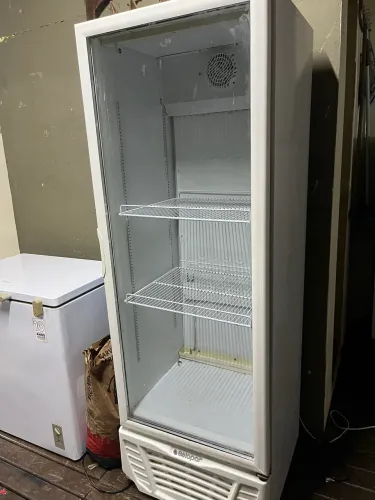 Freezer expositor Gelopar