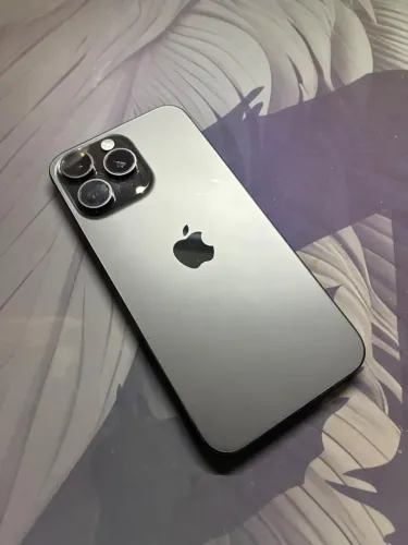 iPhone 15 Pro Max 256GB - Titânio Preto