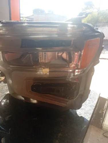 Farol nova Silverado 2025