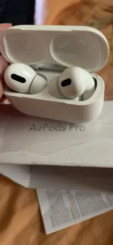 ? AirPods Pro Bluetooth - Novos e Lacrados ? Vendo AirPods Pro novos, lacrados na caixa