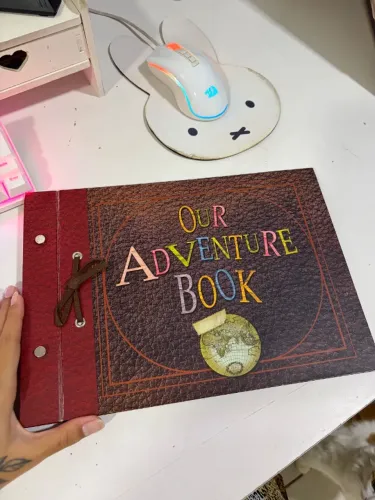Scrapbook/álbum de fotos ?Our Adventures Book?