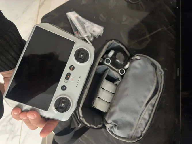 Drone mini 3 pro + kit fly more + RT com tela