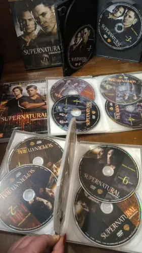 Coleção Supernatural Sobrenatural DVDs original 
