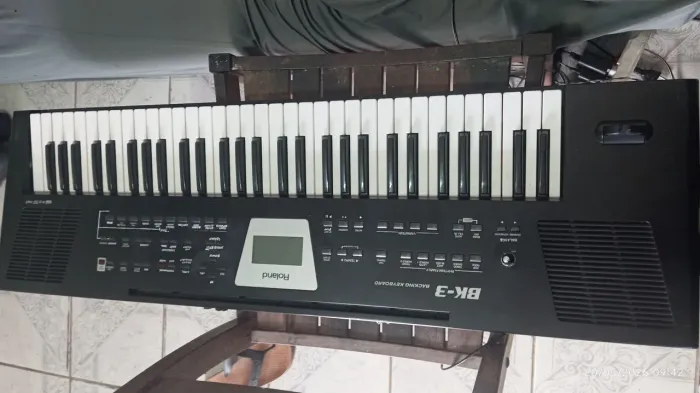 Teclado rolando BK 3