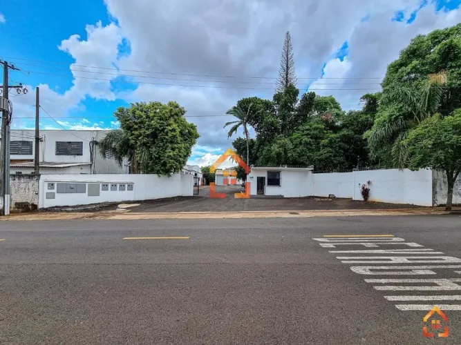 Barracão para locação, próxima à Av. Tiradentes, 7000 m² por R$ 70.000,00 - Veraliz - Lond