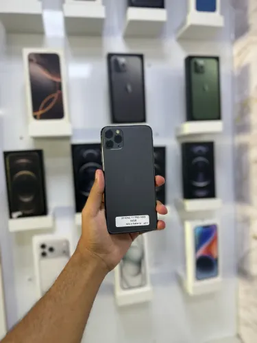 IPHONE 11 PRO MAX 64 GB TELA E BATERIA 
