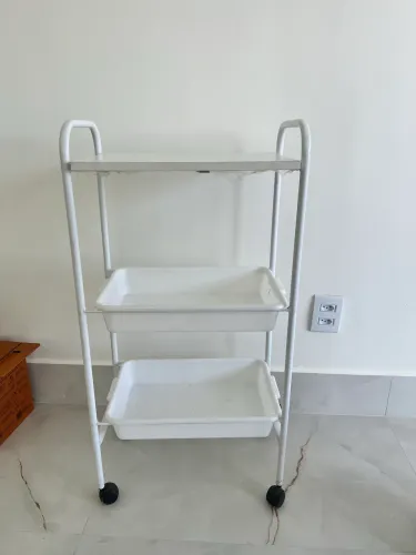 Carrinho auxiliar, esterilizadora, carrinho para ozônio 