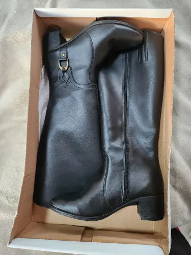 Bota feminina cano alto 