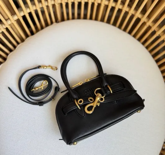 Bolsa Bag miu miu em couro napa - Preto