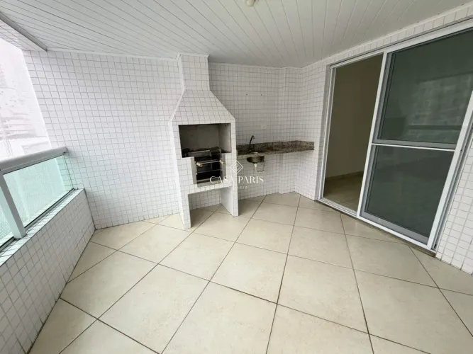 Apartamento à venda na Guilhermina, Praia Grande, com suíte e varanda gourmet