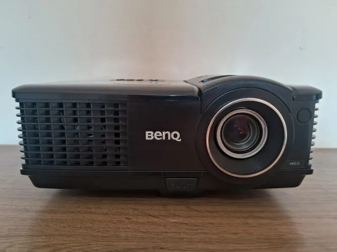 Projetor Benq MP515