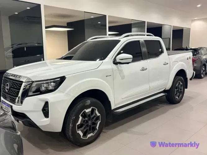 Nissan Frontier Plati. CD 2.3 Bi-TB Dies.aut. 2024