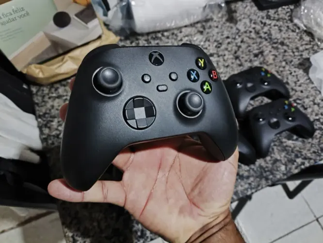 Controle Xbox Series S/X Carbon Black Original Impecáveis - 3 Meses de Garantia