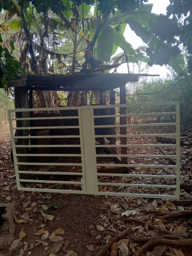Vende-se portão vazado