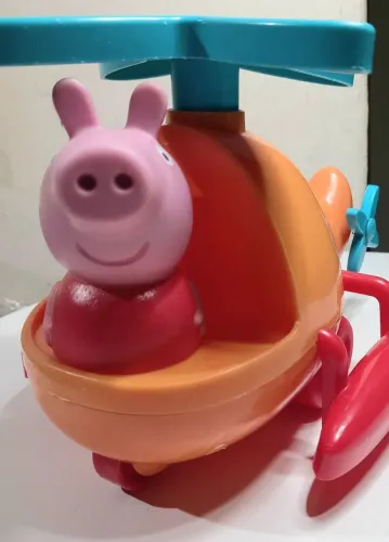 Helicóptero Pepa Pig Elka Raro!