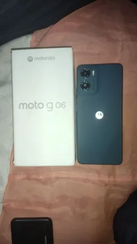 Moto G06 novo tela 6.9 Android 15 com nota fiscal 1 mês de