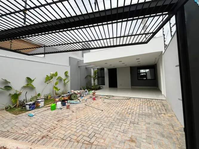 Imóvel para venda tem 117 metros quadrados com 3 quartos em Vila Morangueira - Maringá - P