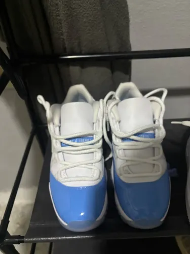 Air Jordan 11 Low Azul