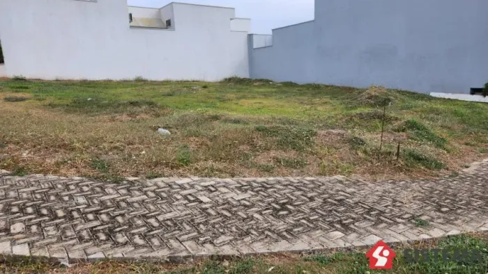 Terreno no condomínio PORTO MADERO em Presidente Prudente