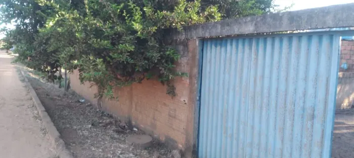 Vendo duas quitinete muito boa pra alugar perto de escola e portin
