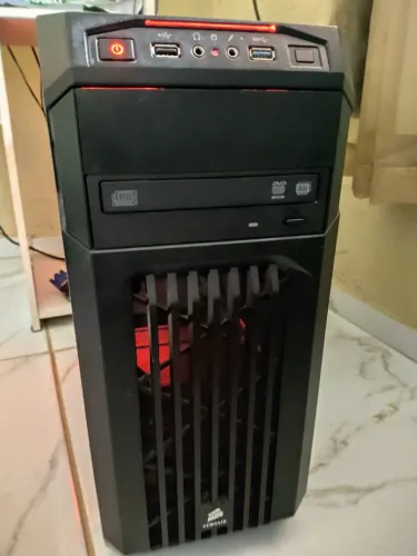 PC Completo + Monitor AOC 19 | i3 + 8GB RAM + GTX 650