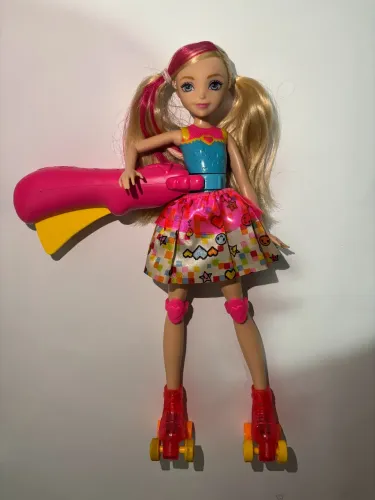 Barbie Patinadora Videogame Hero