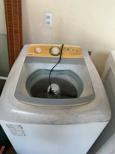 Máquina de lavar Consul 11kg com defeito