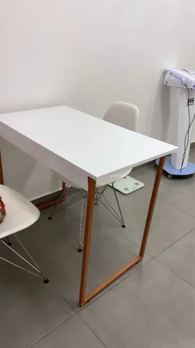 Mesa/escrivaninha