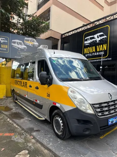 Renault Master 2.3 DCI Executive Longo 16L Dies 2019