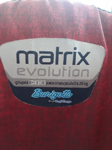 Vendo cadeirinha Matriz Evolution da Burigotto de 0 a 25 kg.