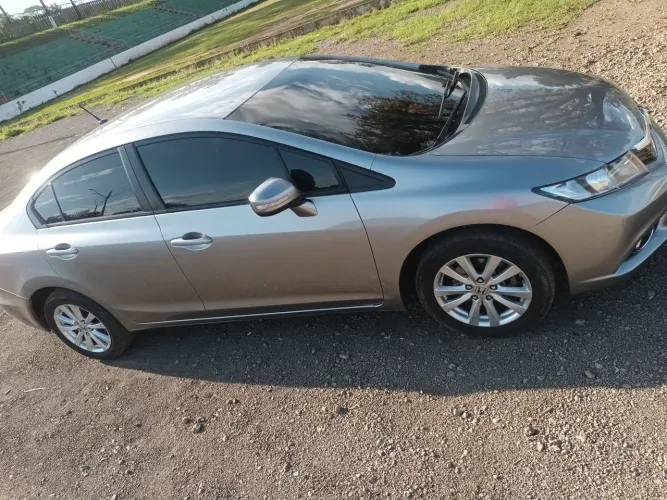 Honda Civic Sedan LXR 2.0 Flexone 16V Aut. 4P 2014