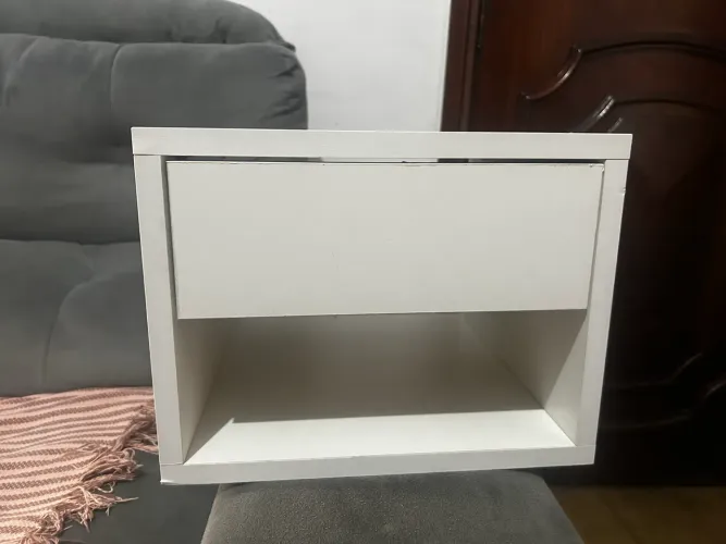 Mesa de Cabeceira Nicho com Gaveta Quarto