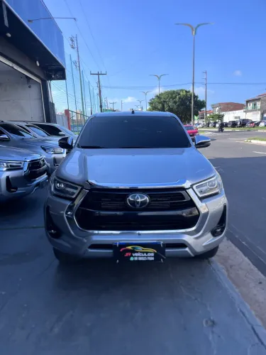 Toyota Hilux CD SRX 4X4 2.8 TDI 16V Diesel Aut. 2021
