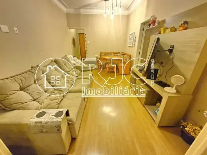 Apartamento para venda possui 85 metros quadrados com 3 quartos em Maracanã - Rio de Janei