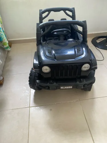 Carrinho elétrico para criança