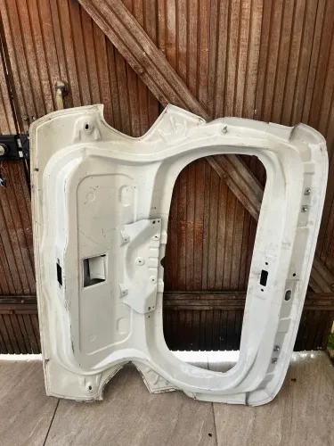 Porta da mala kwid 2020