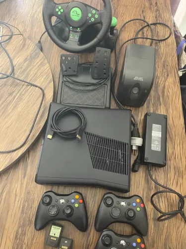 Xbox 360 desbloqueado no rgh faço entrega 