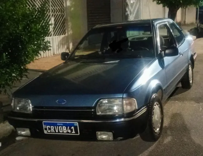Ford Verona LX 1.6 (modelo Antigo) 1990