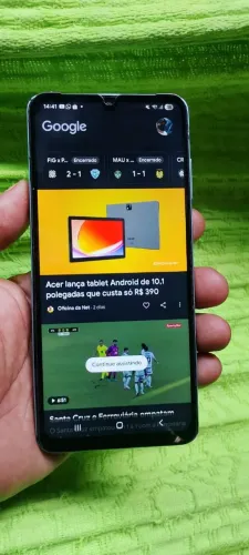 Vendo celular A06 Samsung só o filé 350 reais sem nenhum defeito,  Zap, *78