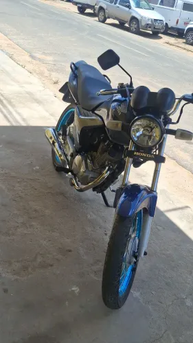 Vende-se Fan 150 