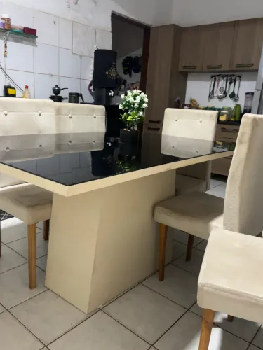 Mesa 6 cadeiras vidro