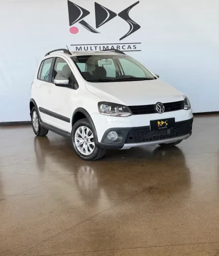 Volkswagen Crossfox 1.6 MI Total Flex 8V 5P 2014