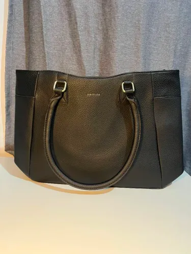 Bolsa Feminina LA & CELICIA Preta - Grande | Nunca Usada | Estado de Nova