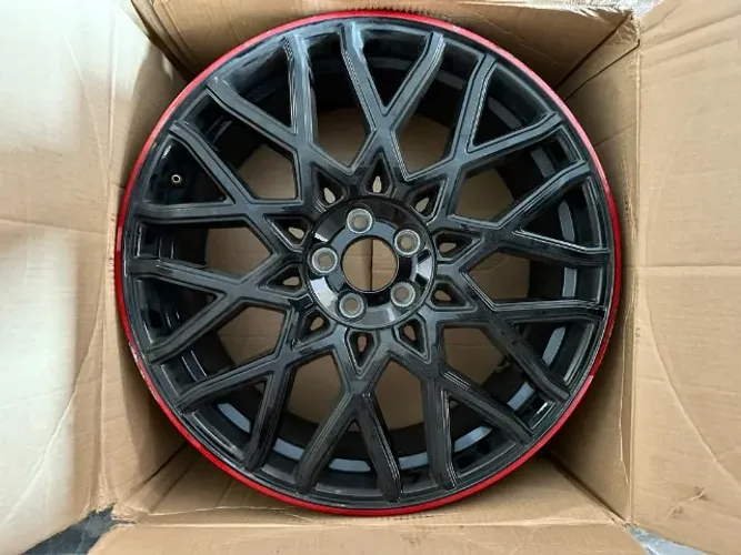 Roda Fiat Fastback Abarth Aro 18 Original Preto ano 2025 (2 unidades)