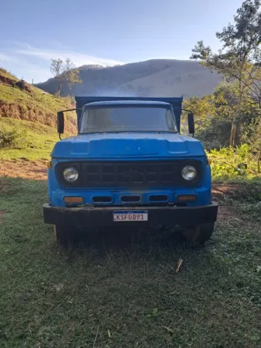 Caminhao Chevrolet basculante