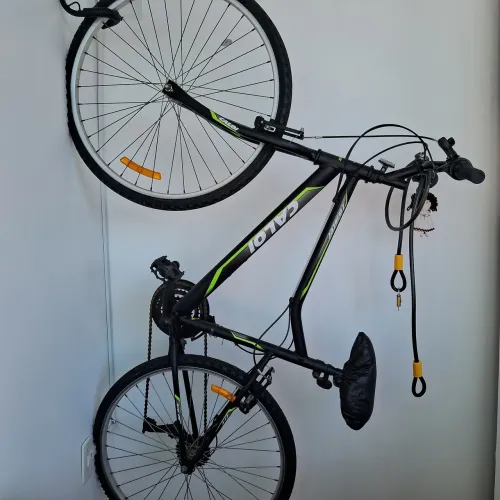 Bicicleta Caloi Twister com poucos dias de uso, sempre guardada dentro de casa.
