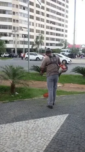 SERVIÇO DE JARDINAGEM