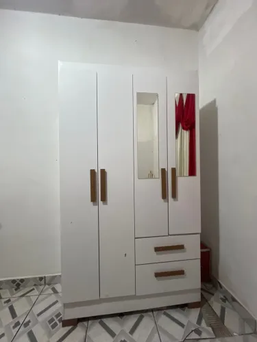 guarda roupa de solteiro usado