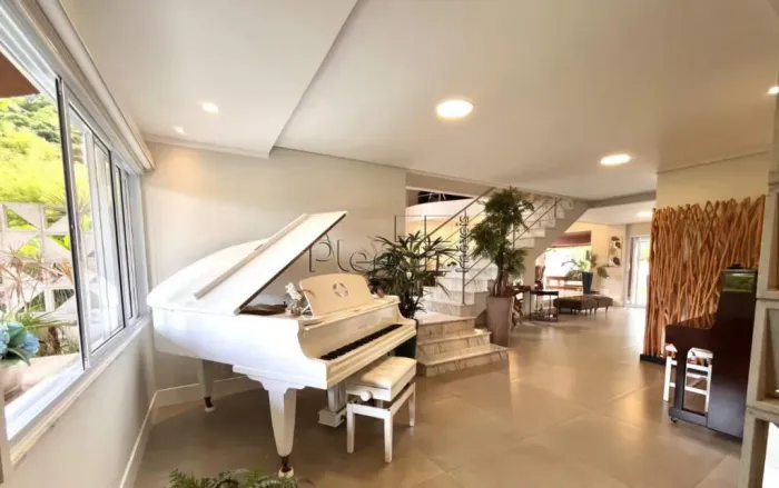 Sobrado à venda em Valinhos, MOINHO DE VENTO, com 3 quartos, com 455 m², Condomínio Moinho