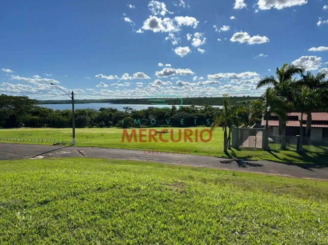 Terreno a venda no Varandas do Tietê em Iacanga com 800m2
